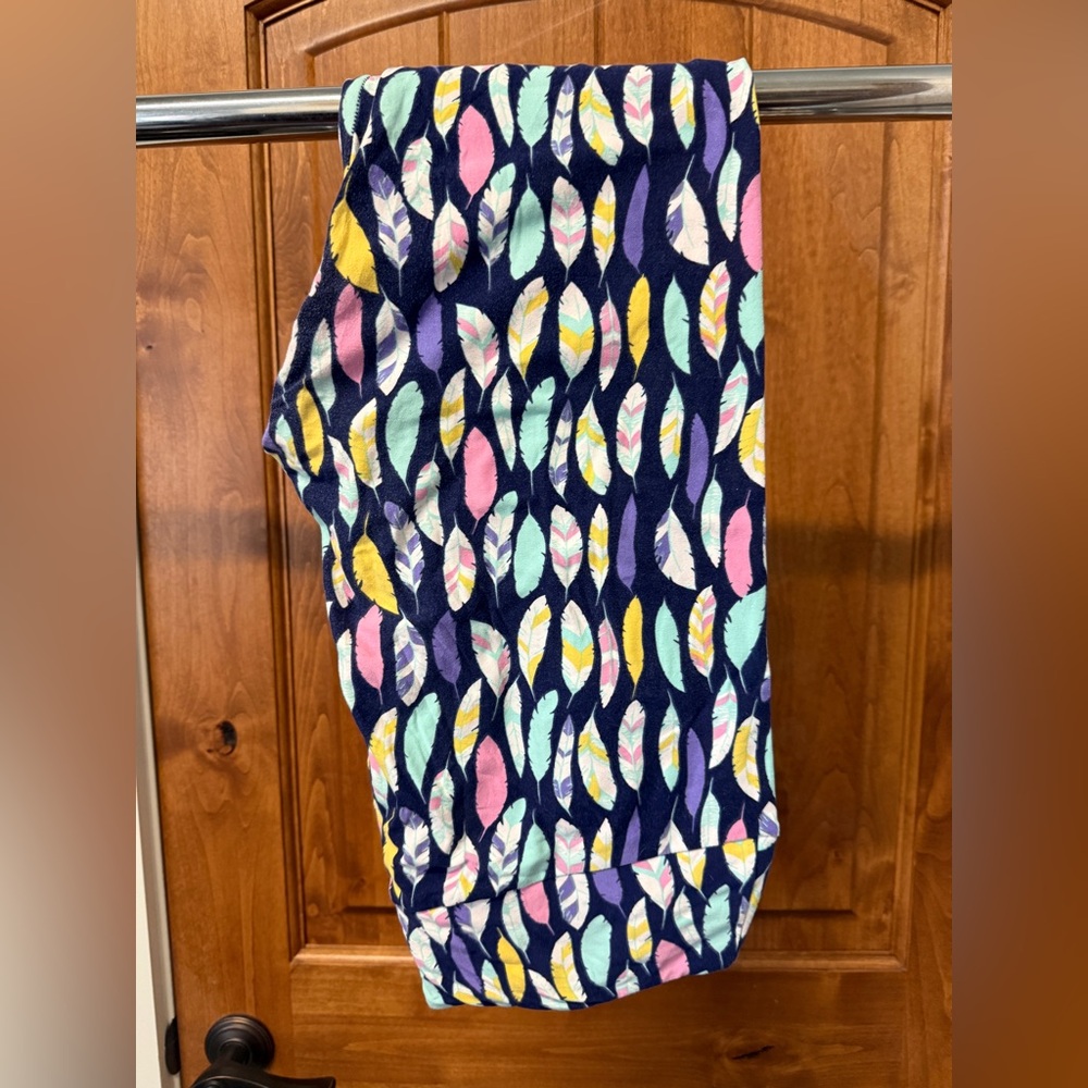 LuLaRoe TC Leggings (Fit Sizes 12-18)